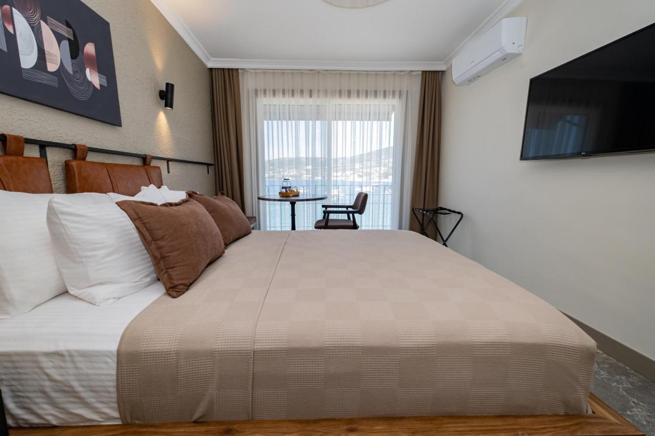 Bd Suites Foça Buitenkant foto