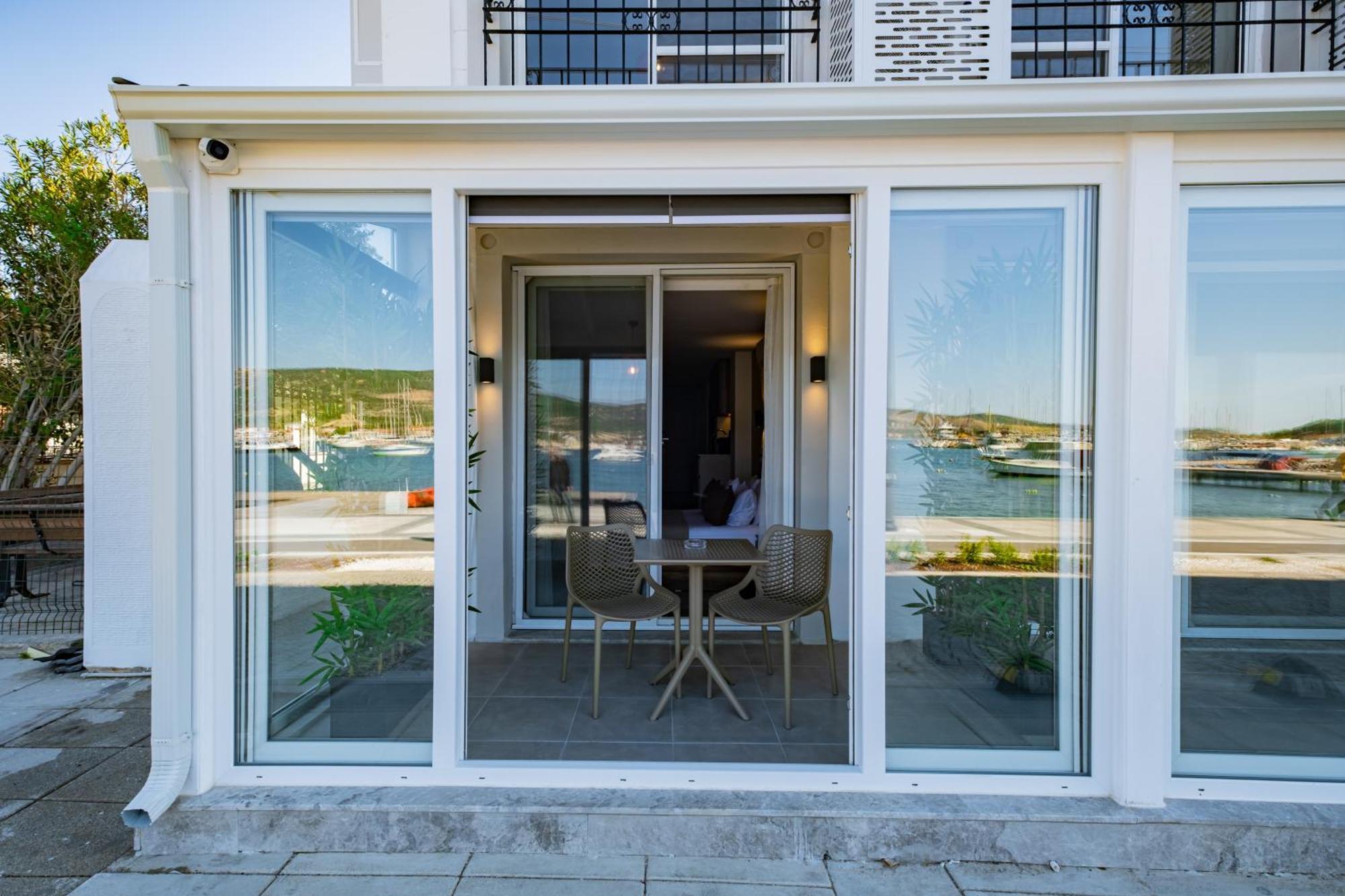Bd Suites Foça Buitenkant foto