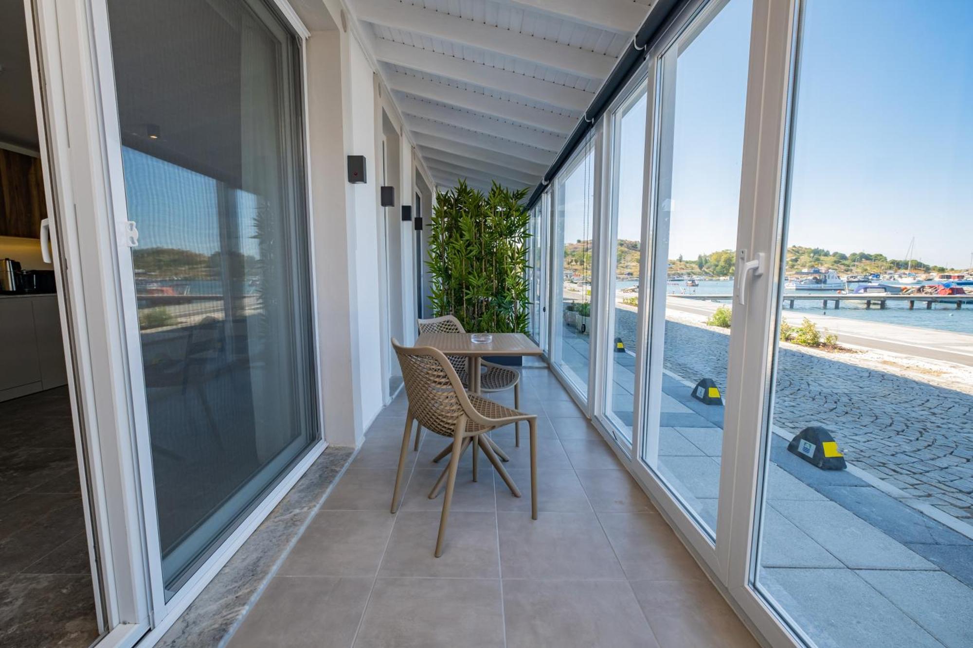 Bd Suites Foça Buitenkant foto