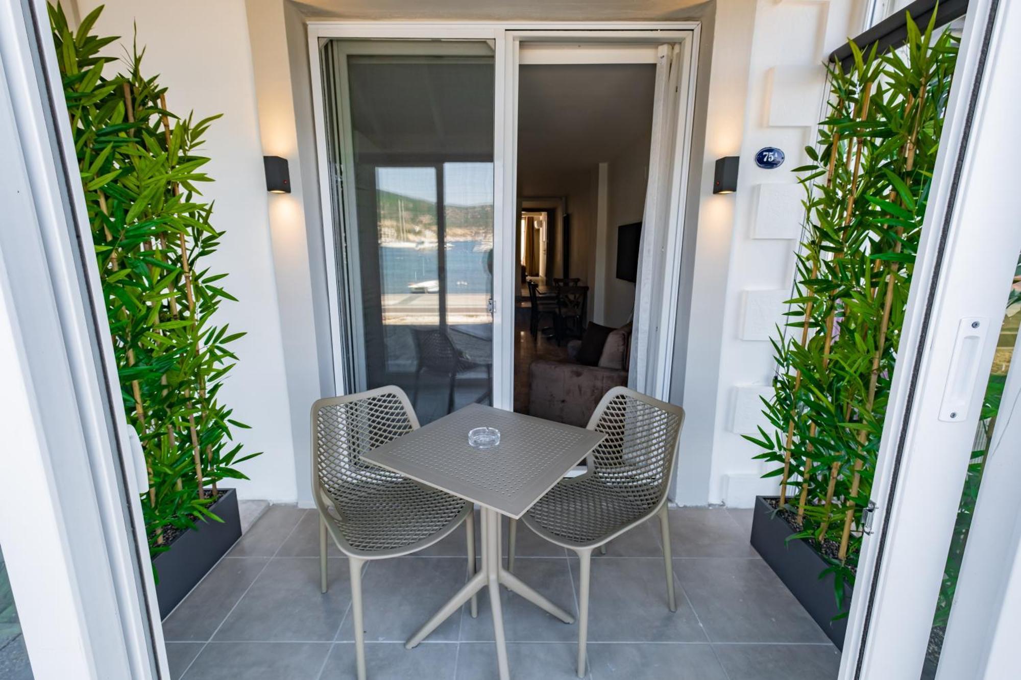 Bd Suites Foça Buitenkant foto