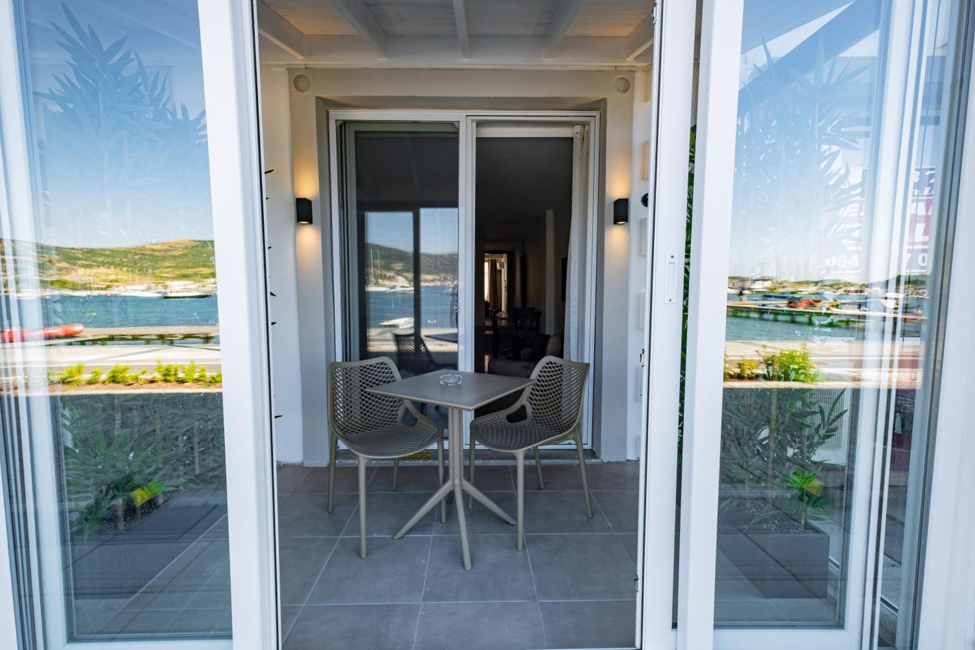 Bd Suites Foça Buitenkant foto